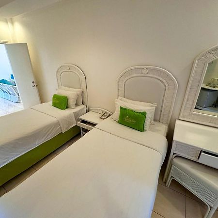 Pacific Cebu Resort Lapu-Lapu City Exteriör bild